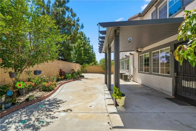 7093 Verdugo, Fontana, CA 92336