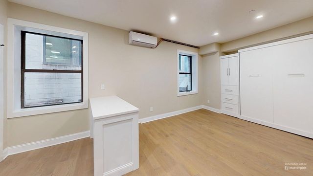 31-35 India St 202, Boston, MA 02110