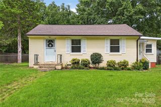 21115 Cornelius Street, Cornelius, NC 28031