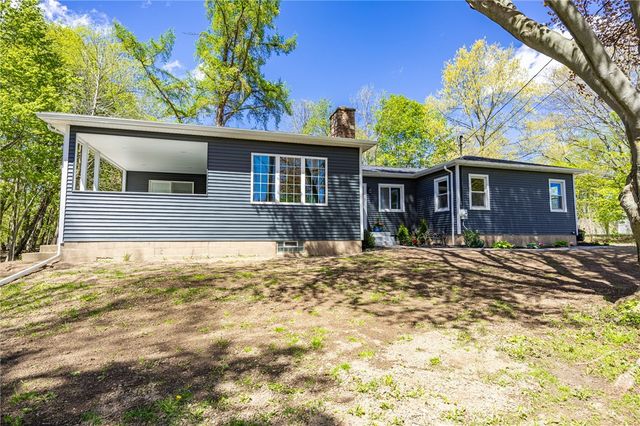 16 Pine Hill Road, Parma, NY 14559