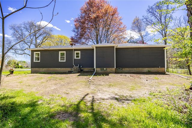 16 Pine Hill Road, Parma, NY 14559