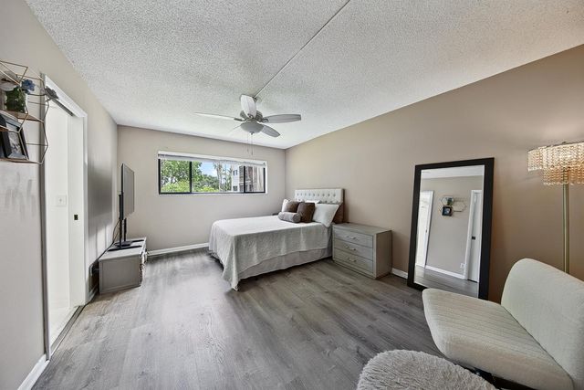 5190 LAS VERDES Circle 214, Delray Beach, FL 33484