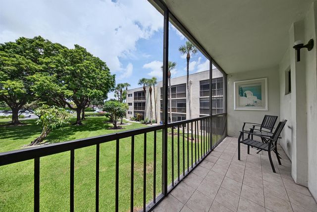 5190 LAS VERDES Circle 214, Delray Beach, FL 33484