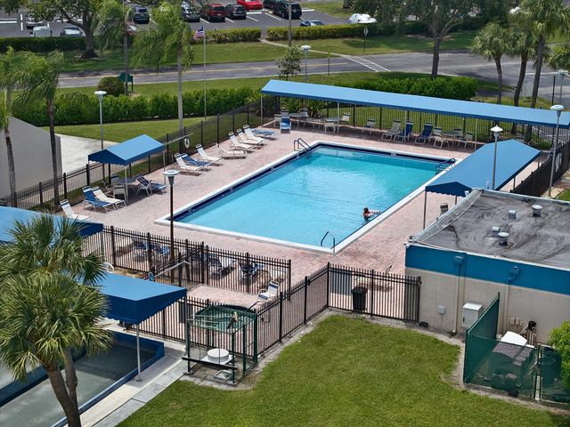 5190 LAS VERDES Circle 214, Delray Beach, FL 33484