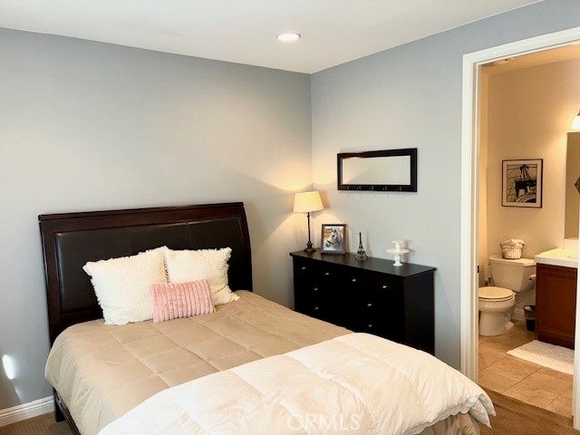 3374 Crosspointe Court, Simi Valley, CA 93065