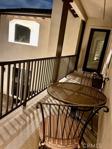 3374 Crosspointe Court, Simi Valley, CA 93065