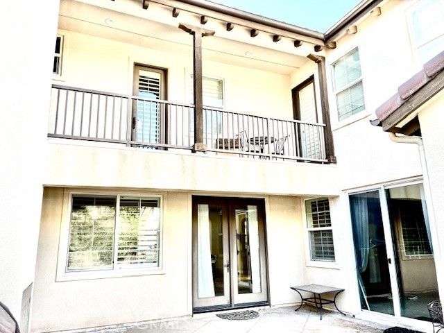 3374 Crosspointe Court, Simi Valley, CA 93065