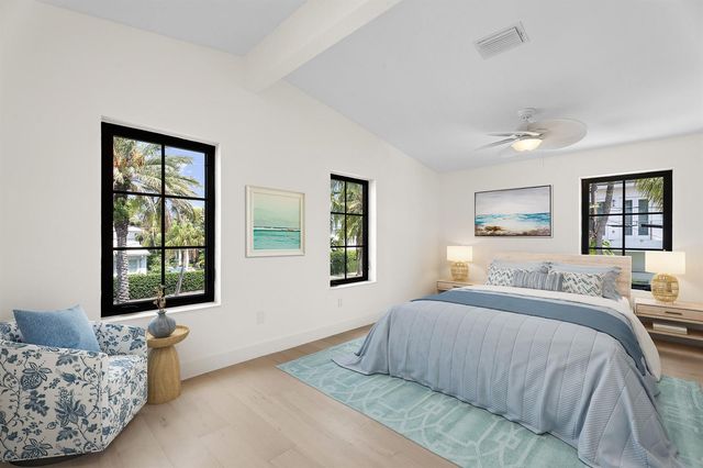 257 E Lakewood Road, West Palm Beach, FL 33405