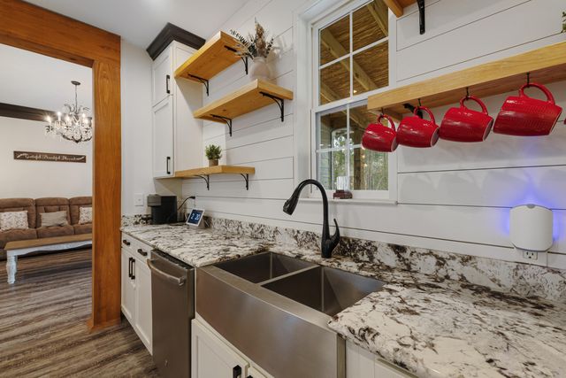 478 MS-42, Sumrall, MS 39482