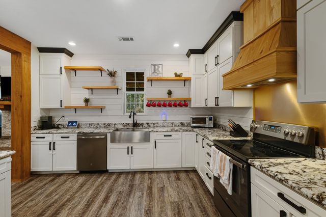 478 MS-42, Sumrall, MS 39482