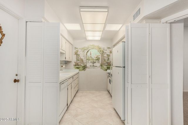 13219 N 99th Drive, Sun City, AZ 85351