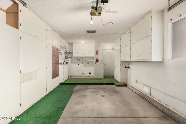 13219 N 99th Drive, Sun City, AZ 85351