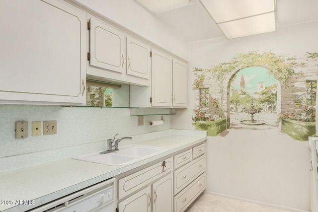 13219 N 99th Drive, Sun City, AZ 85351