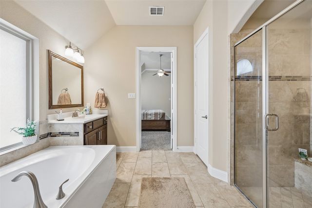 804 Duckett Drive, Euless, TX 76039