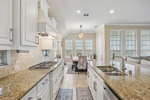 804 Duckett Drive, Euless, TX 76039