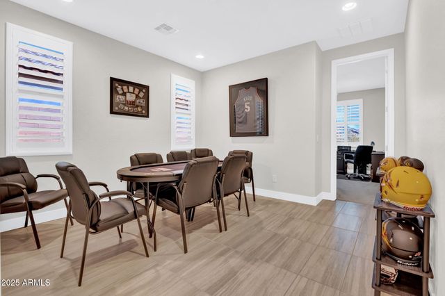 9638 E SPIRAL Avenue, Mesa, AZ 85212