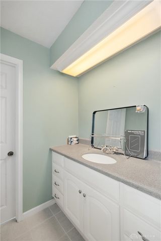 7704 John Hancock Lane, Washington Twp, OH 45459