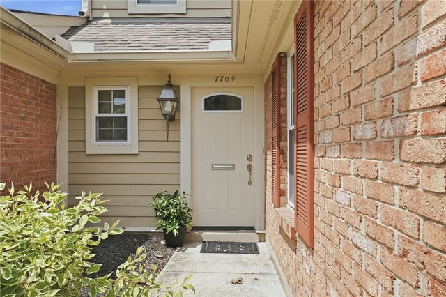 7704 John Hancock Lane, Washington Twp, OH 45459