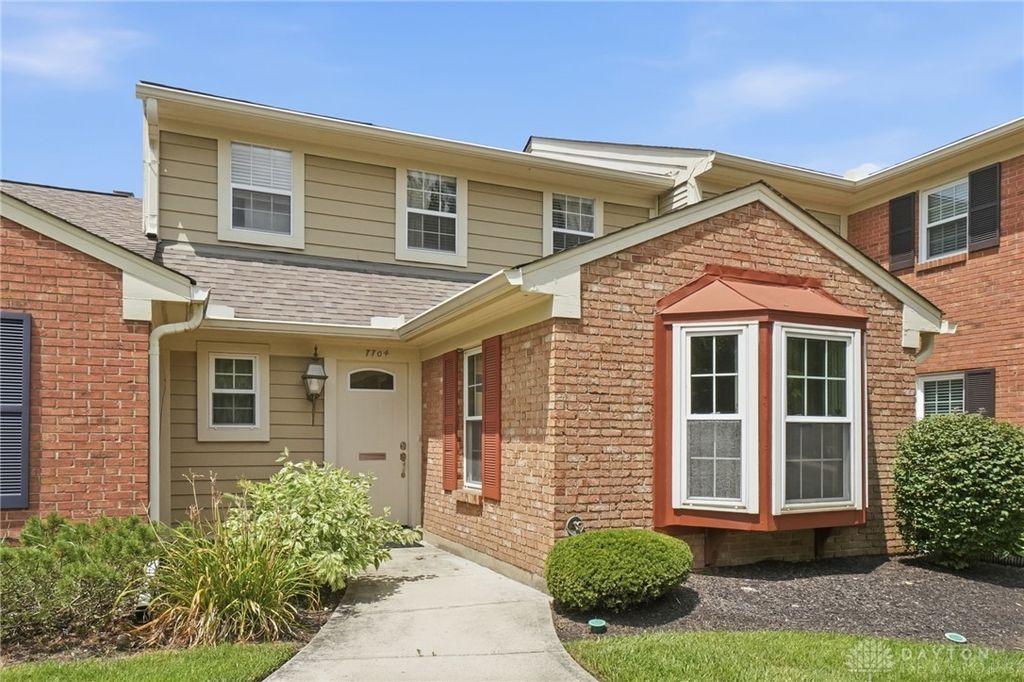 7704 John Hancock Lane, Washington Twp, OH 45459