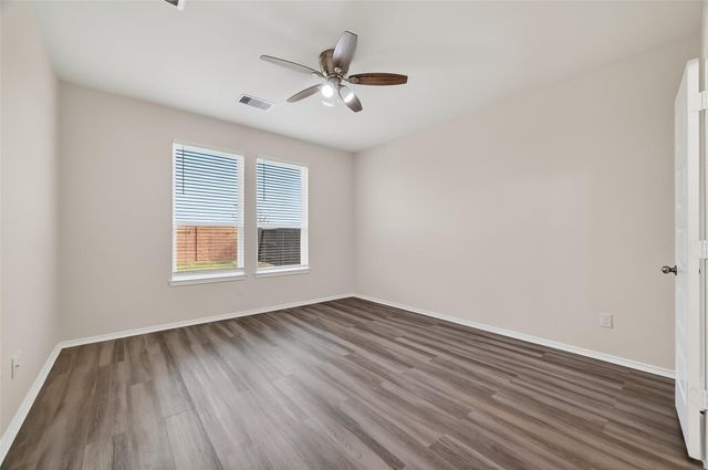 7454 Sunlit Harbor Drive, Cypress, TX 77433