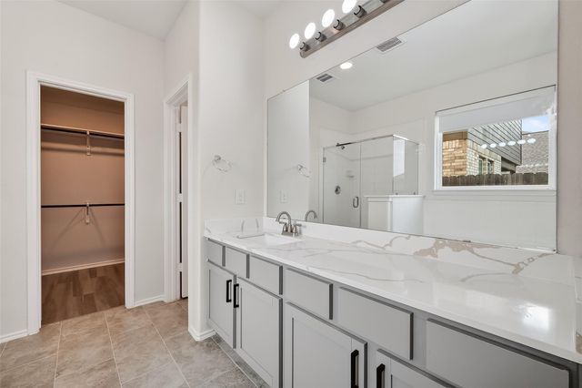 7454 Sunlit Harbor Drive, Cypress, TX 77433