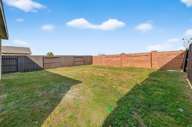 7454 Sunlit Harbor Drive, Cypress, TX 77433