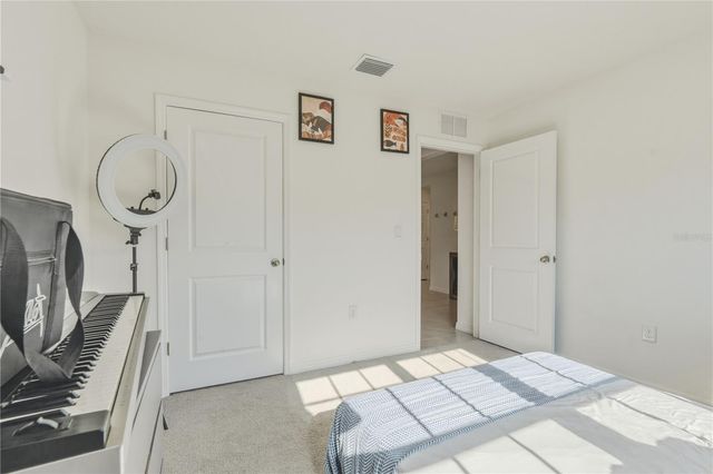 2114 NW 246TH TERRACE, Newberry, FL 32669