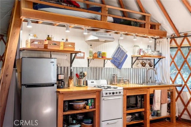 170 Woodhaven Drive, Chico, CA 95973