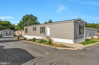 5224 MARLTON PIKE #33, Pennsauken, NJ 08109