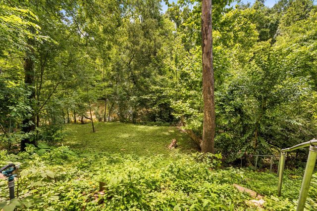 9 Farther Point, Houston, TX 77024