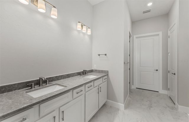 4835 IVY PEARL WAY, Lakewood Ranch, FL 34211