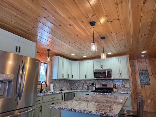 147 Fieldstone Drive, Haverhill, NH 03774