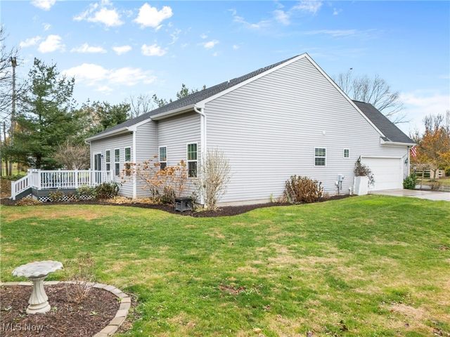 7606 Knollridge Avenue NE, Canton, OH 44721