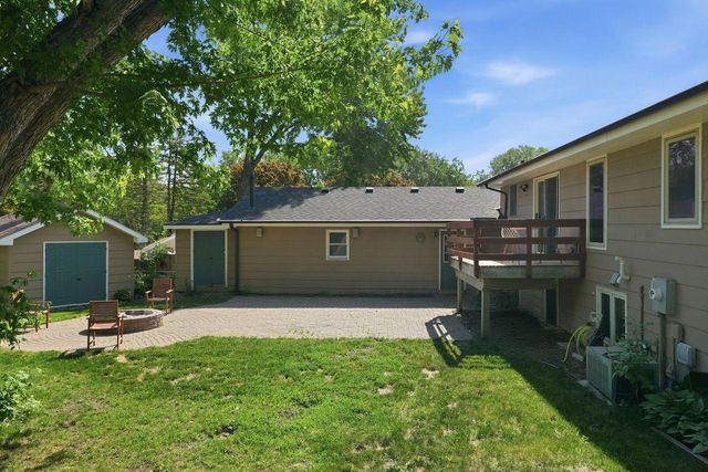 1604 W 131st Street, Burnsville, MN 55337