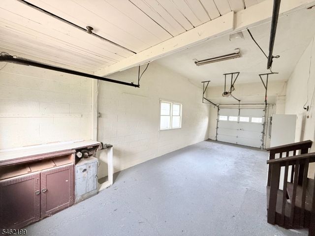 508 2Nd St, Carlstadt Boro, NJ 07072