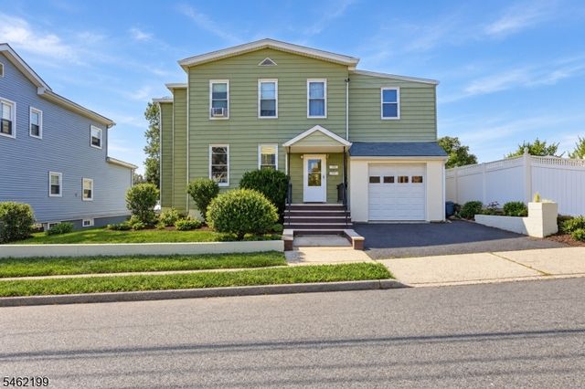 508 2Nd St, Carlstadt Boro, NJ 07072