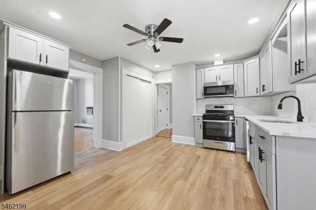 508 2Nd St, Carlstadt Boro, NJ 07072