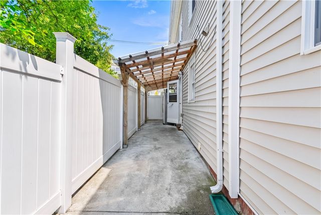 64 Appleton Street, Providence, RI 02909