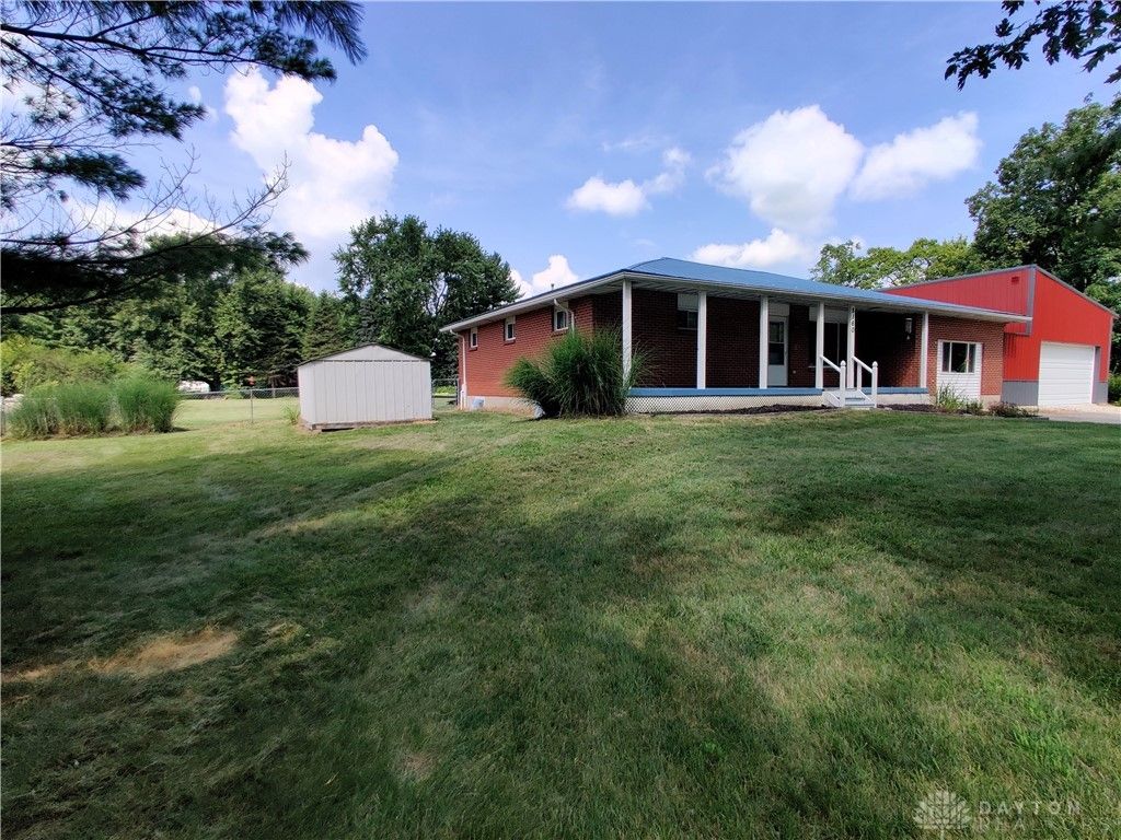 8160 S Palmer Road, New Carlisle, OH 45344