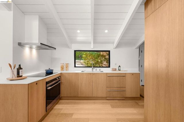 655 Vistamont Avenue, Berkeley, CA 94708