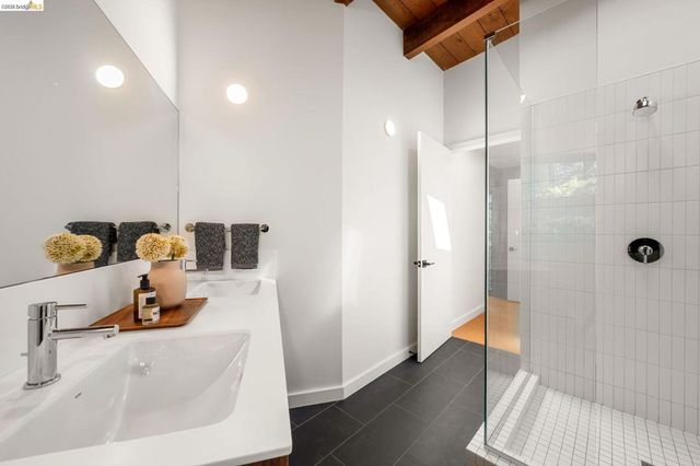 655 Vistamont Avenue, Berkeley, CA 94708