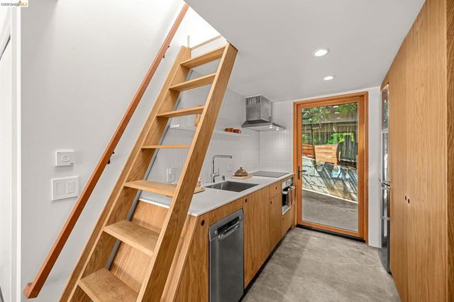 655 Vistamont Avenue, Berkeley, CA 94708