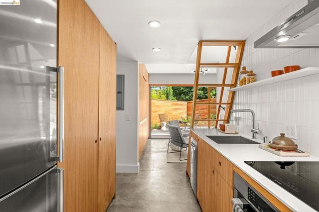 655 Vistamont Avenue, Berkeley, CA 94708