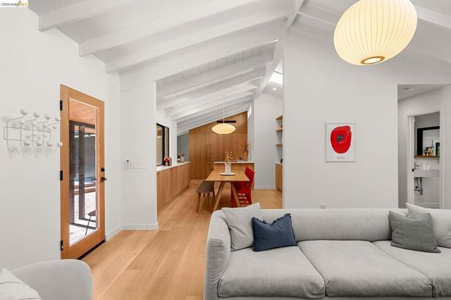 655 Vistamont Avenue, Berkeley, CA 94708