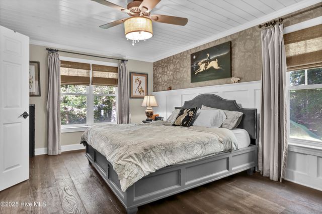115 Dolphin Drive, Hampstead, NC 28443