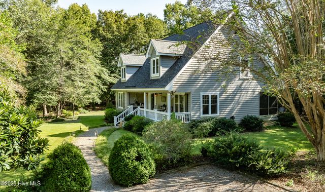 115 Dolphin Drive, Hampstead, NC 28443