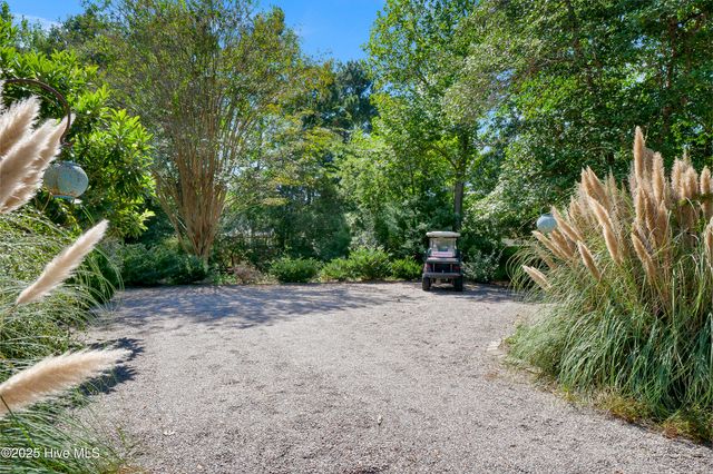 115 Dolphin Drive, Hampstead, NC 28443