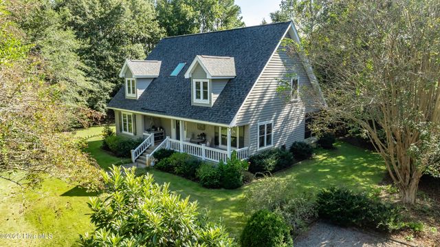 115 Dolphin Drive, Hampstead, NC 28443
