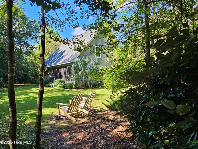 115 Dolphin Drive, Hampstead, NC 28443