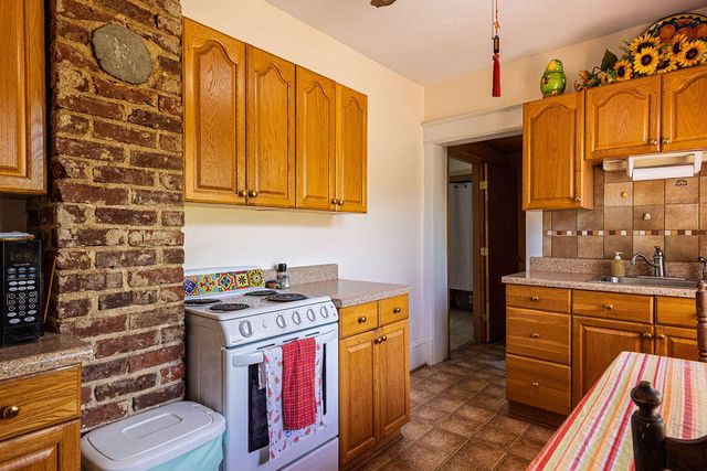 1121 Kerns AVE SW, Roanoke, VA 24015